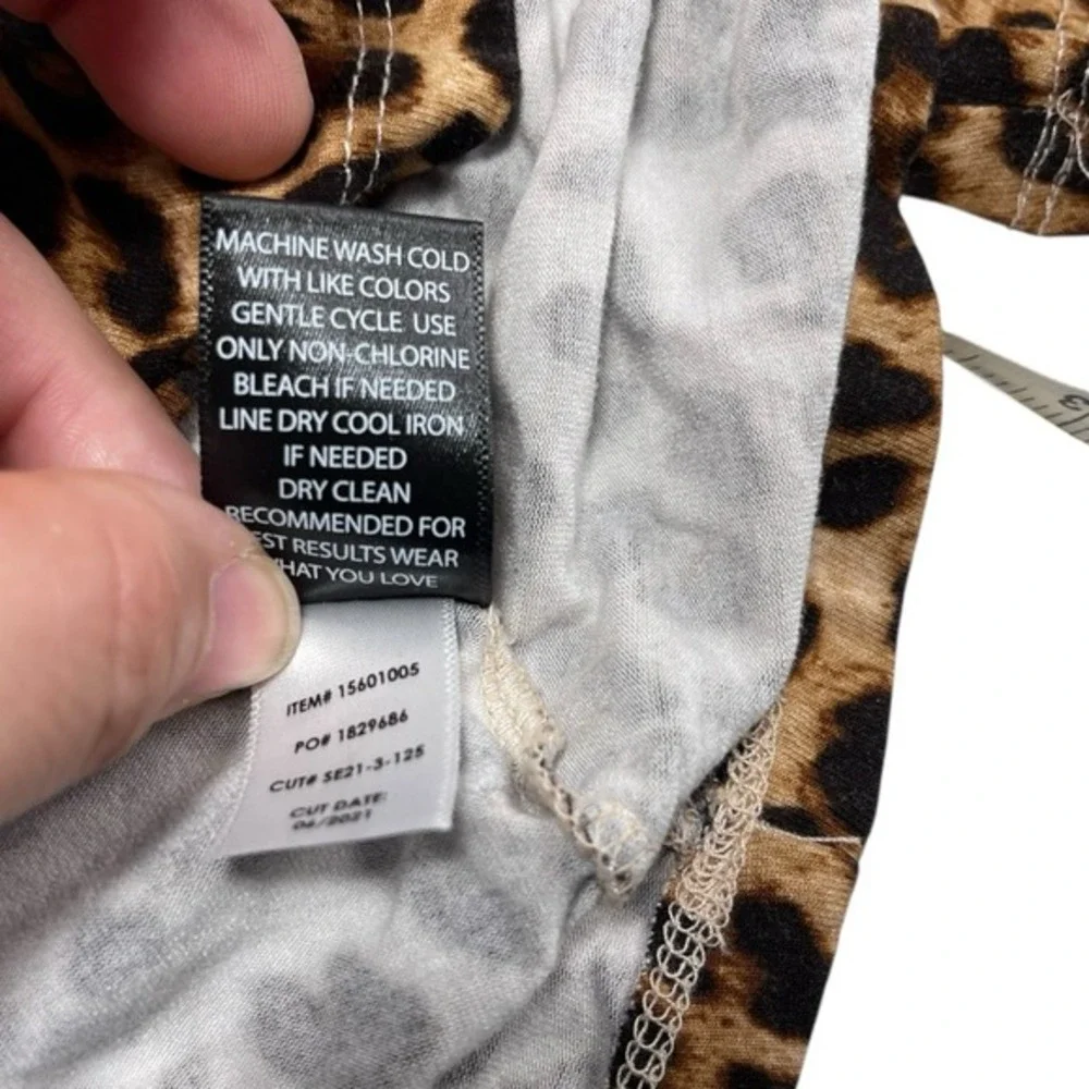 Torrid 1 Brown Leopard Print Long Sleeve Scoop Neck Super Soft Top‎ Mobwife